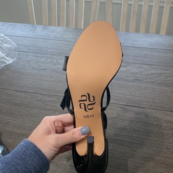 NWT BURJU Amante Thick Ankle Strap Heeled Sandals | Black | size 11 - Picture 6 of 9